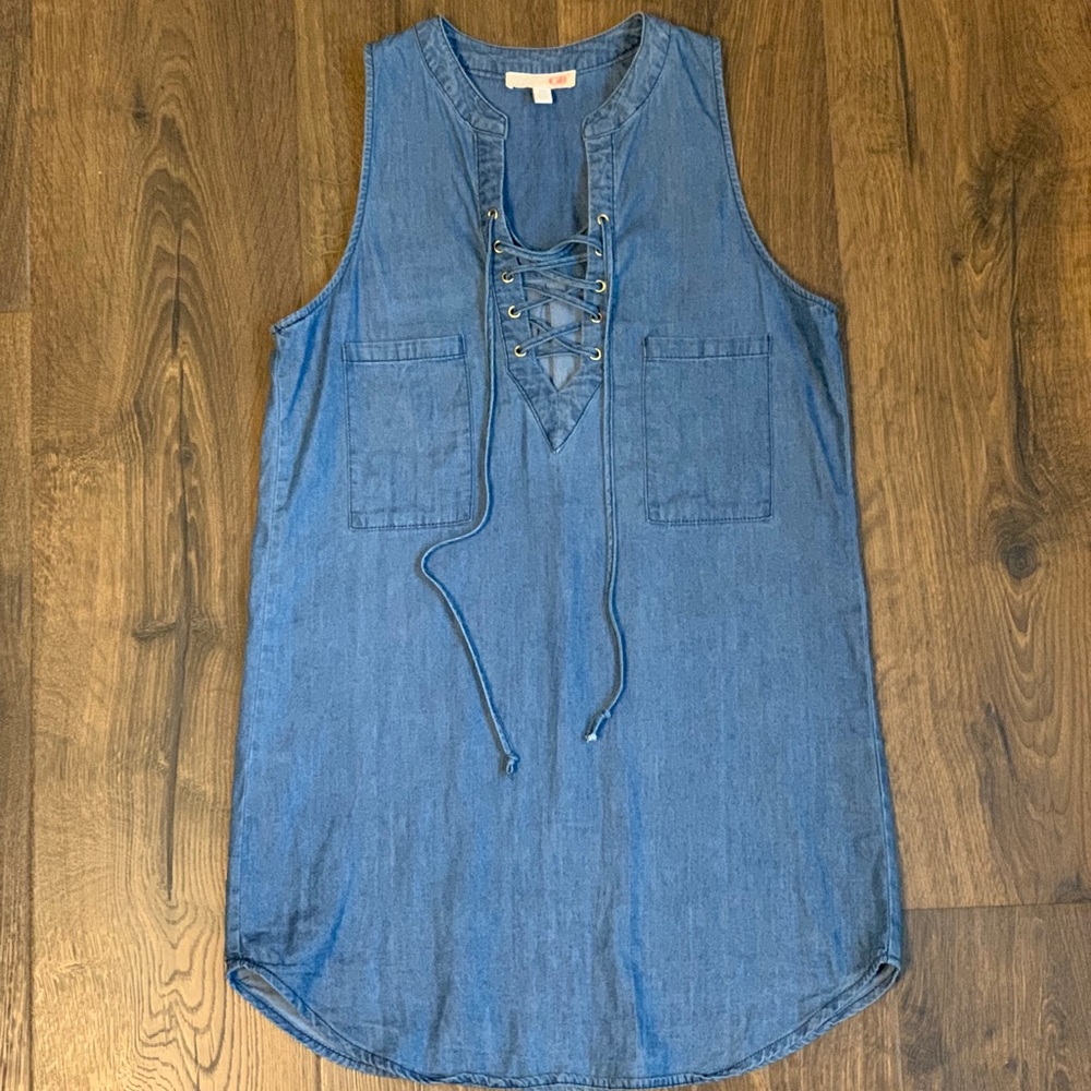 GB Chambray Sleeveless Blouse